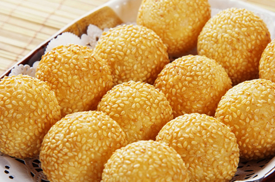 正月の由来と行事食 おせち、雑煮、お屠蘇 『日本の行事食』