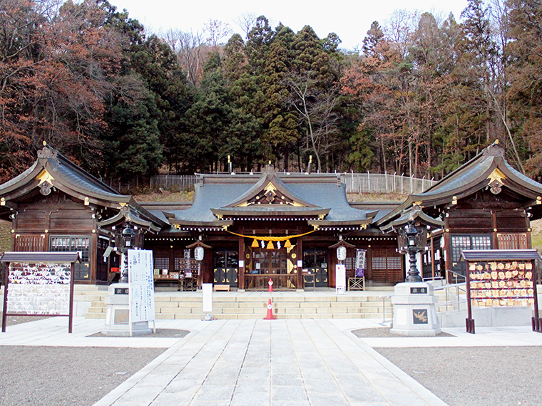 大屋武士今年の初詣は東京は中央区の佃住吉神社にお参りさせていただきました⛩️ こぢんまりとした神社やけど朝からすごい行列💦ですがおもいっきり気持ち良くお参りすることが出来ました☺ その後は佃の周辺をぶらっちんぐしてから月島のもんじゃストリート