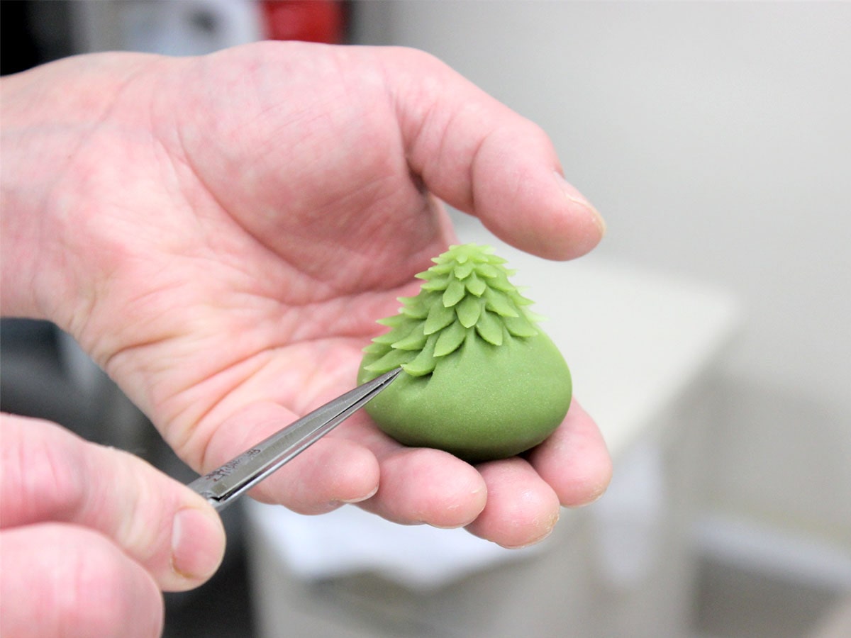 上生菓子「クリスマスツリー」の製作工程群馬県高崎市の和菓子屋「六郎」のブログ