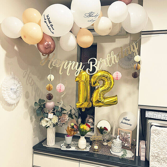 ♡♡♡♡ 次男6歳のお誕生日🎂 去年に引き続き、今回もダイソーグッズを買ってきて飾りつけしました🎈 ♡♡♡♡ ♡ ダイソープチプラ大好きな主婦が買ったものを日々紹介しています✨ いいね＆フォローとても嬉しいです✨ ↓ ↓ ↓ ↓ ↓ ↓ @daiso_iimono_ch ♡DAISO