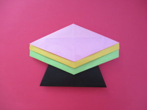 折り紙 ひな祭り 菱餅 簡単 子どもでも作れるひし餅の折り方 作り方 おりがみ