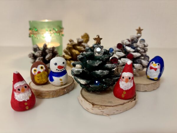 100均材料で「松ぼっくりツリー」を作りました！ クリスマスのハンドメイド・作り方紹介！LEE