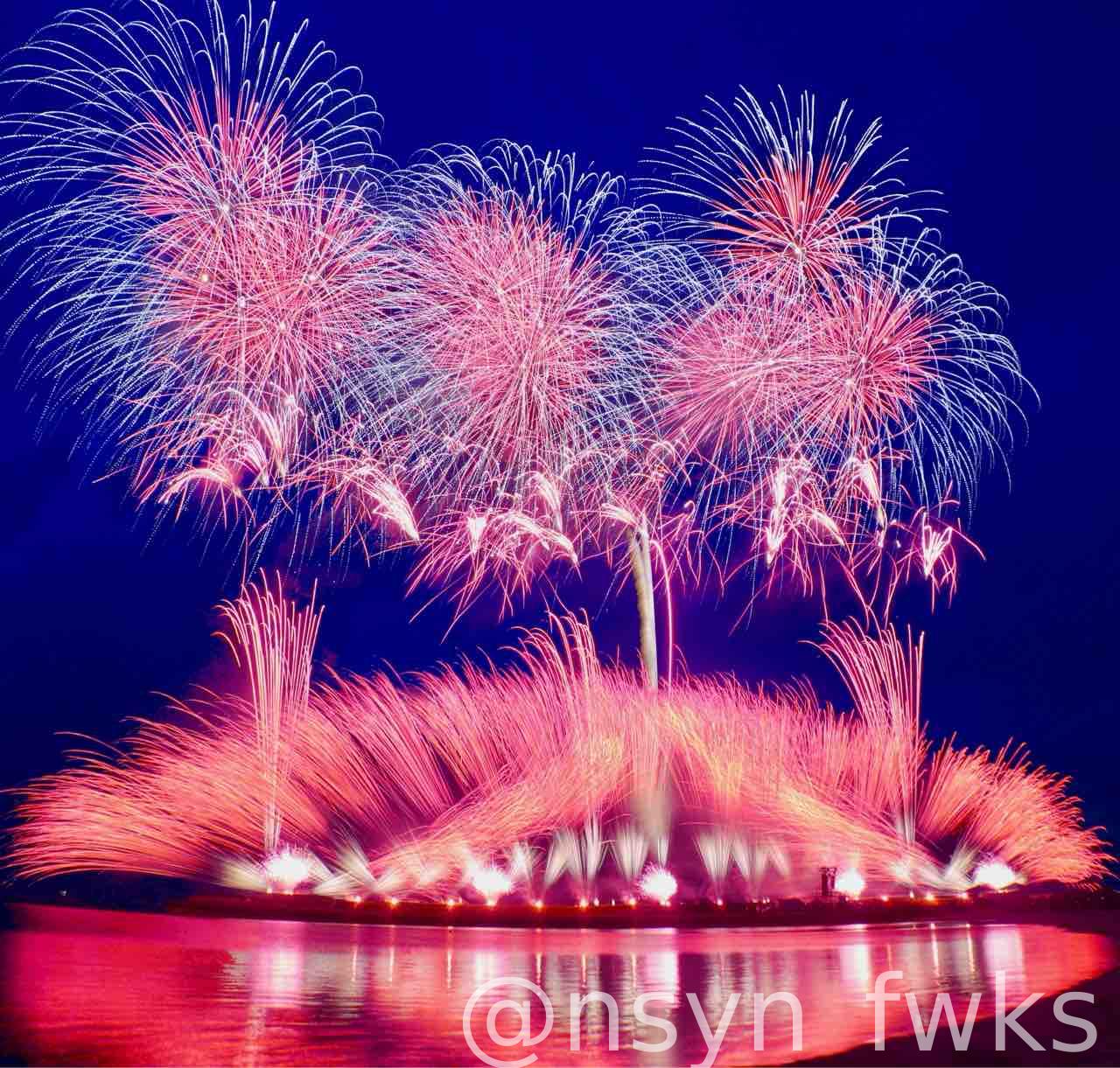 毎週土曜日に 美浜アメリカンビレッジ にて打ち上げている花火についての情報です🎆 北谷花火スケジュール R6年2月2月 3日 土 20：00〜2月10日 土 20：00〜 2月17日 土 20：00〜 2月24日 土 20：00〜 ※天候により中止になる場合がございます☔ ※雨天決行