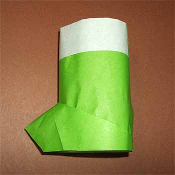 折り紙 木の幹付きクリスマスツリー立体そのまま飾れる折り紙で作るもみの木