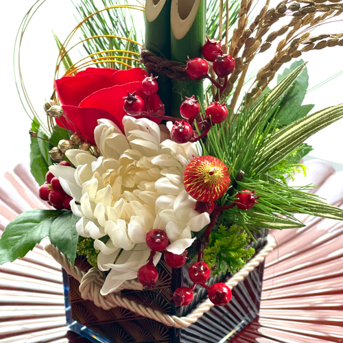 お正月飾り 門松 白 ゴールド モダン門松 豪華 オシャレ 水引アレンジ 中大 正月アレンジ 和