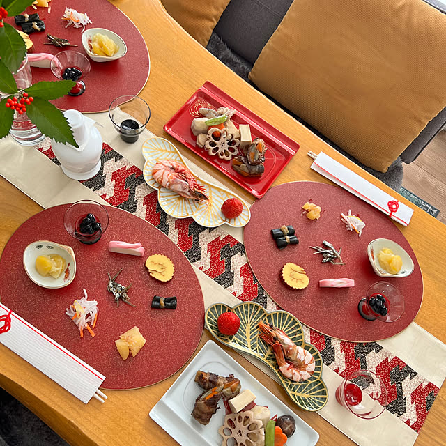 プロが教えるお正月のコーディネート。3つのコツでおしゃれ＆華やかに！三越伊勢丹の食メディアFOODIE フーディー