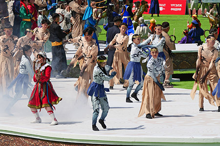 ウランバートル少人数グループの 2 日間のナーダムフェスティバル体験 2025