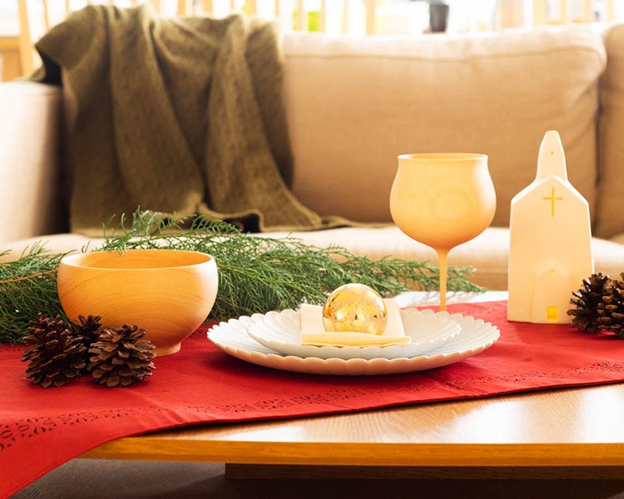 クリスマスの雰囲気を盛り上げる！テーブルコーデに取り入れたい素敵なアイデア5選おうちごはん
