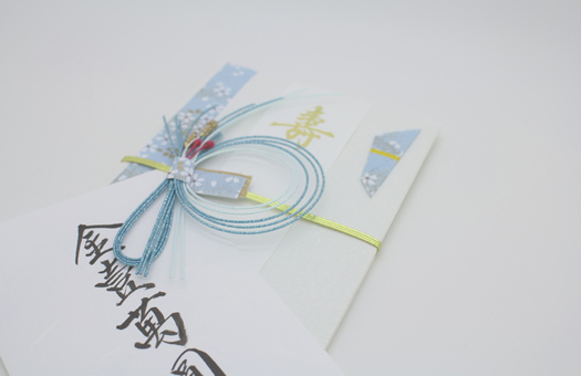 ご祝儀袋の選び方 結婚祝いにふさわしいご祝儀袋を金額別に解説します結婚ラジオ結婚スタイルマガジン