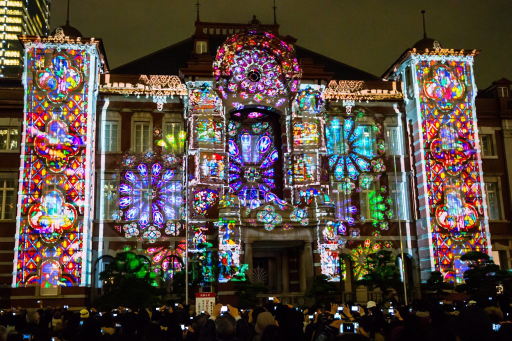 東京都 東京駅丸の内・行幸通りのイルミネーションの写真素材46768638- PIXTA