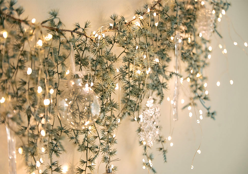 MODERN DECO クリスマスツリー 180cm おしゃれ 北欧 オーナメントセット LED イルミネーションライト 電飾 足元スカート :モダンデコ - 通販 - Yahoo!ショッピング