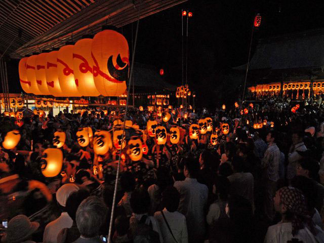 総長3km全23町の提灯行列が連なる日本三大提灯まつり 白河提灯まつり 三日目ふくつぶ