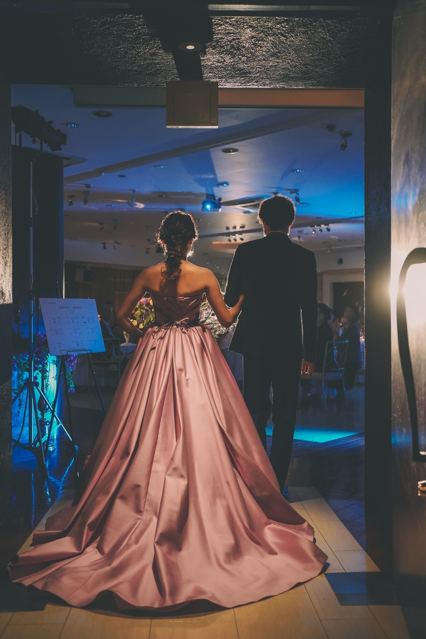 衣装試着&スタジオ見学ができる体験フェア開催中参加無料！結婚式前撮り・フォトウェディング専門のスタジオフォトパーク