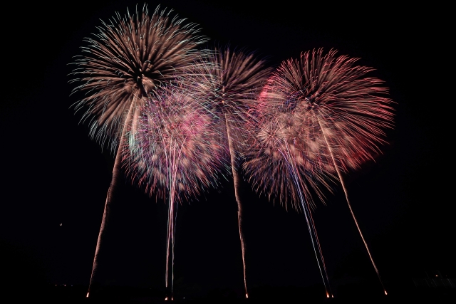 天神祭奉納花火2025│穴場＆駐車場情報