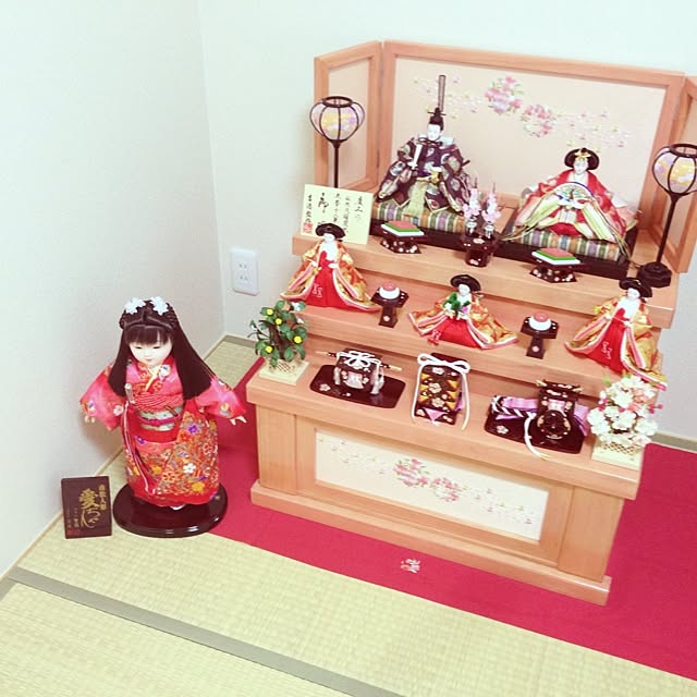 雛飾り 親王台 屏風 雪洞 菱餅