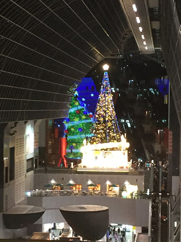 京都駅 クリスマスイルミネーション２０２４ SNS映えする冬の京都のお勧め観光スポット紹介 - BonVoyage 京都