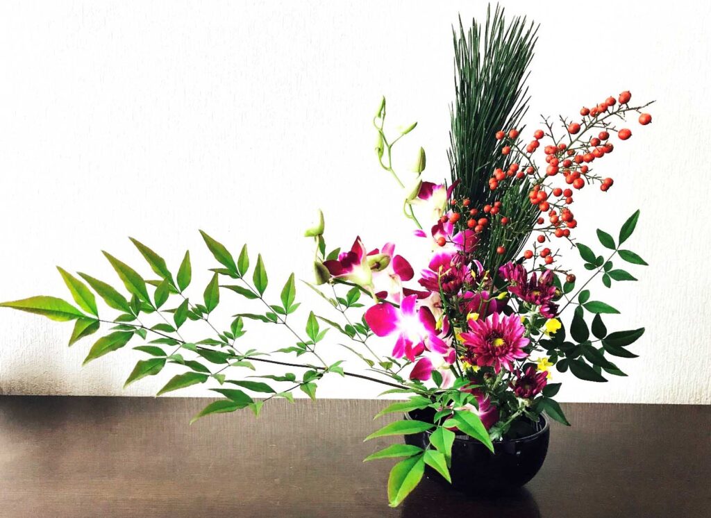 お正月のいけばな 2021年1月 - 週末は美術館へ