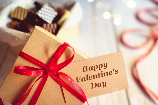 バレンタインカードのメッセージ 彼氏あての例文と英語を使った文例ちえねる