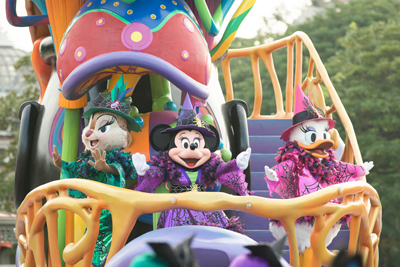 ハロウィンポップンライブのフロートとルートディズニー虎の巻