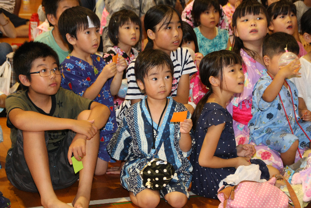 自宅夏祭りで子どもが10人並んだ手作りゲーム美♡衣♡食♡住〜シンプルおしゃれライフに憧れる2児のママブログ