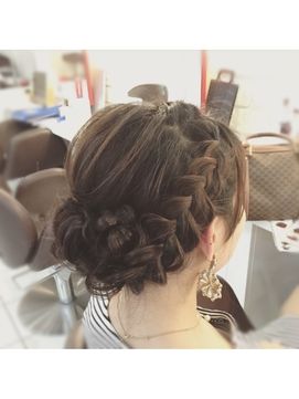 結婚式の2次会用に編み込みアレンジDOPE HAIRドープヘアー