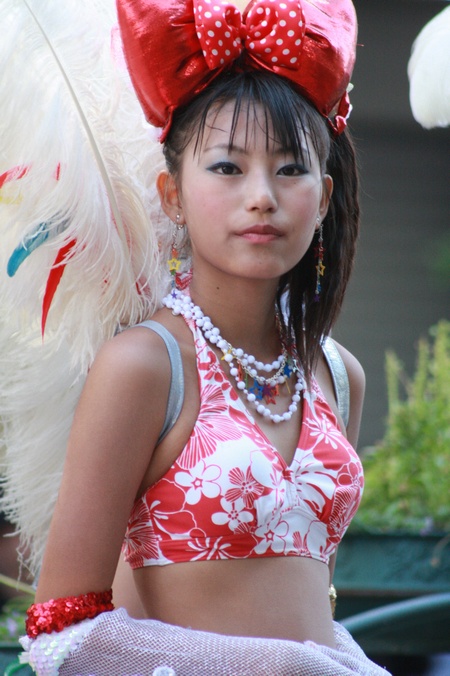 神戸新聞NEXT映像・写真写真集２０１５年の写真集神戸まつりパレード ２０１５メーンフェスティバル １