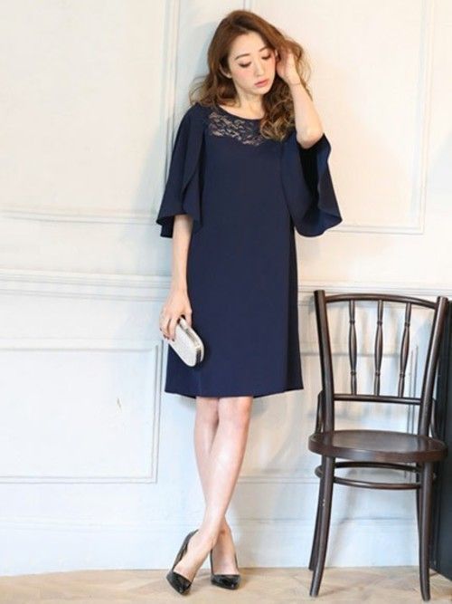 靴や髪型で見違える♡お呼ばれ向きネイビードレスについて徹底解説！ARINEアリネ