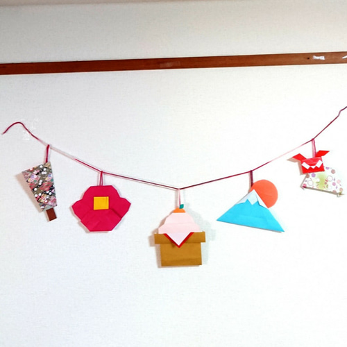 お正月飾りも無料素材印刷で素敵に可愛くDIY！ガーランドやランチョンマットまとめ詰め替えインクのエコッテ