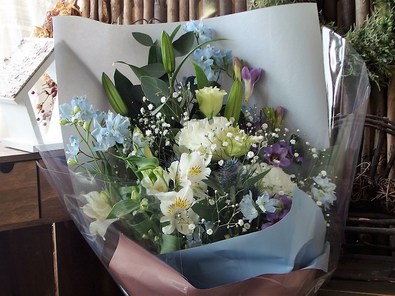 誕生日 花束 男性」の人気商品一覧安い商品を通販サイトから探す - 価格.com