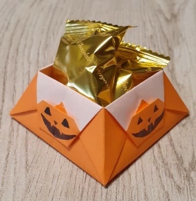 DIY: 折り紙で簡単ハロウィン!立体的なカボチャお化けを作ってみた Halloween Origami