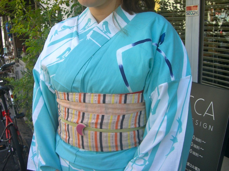 ラウンジ阿南 - 天神祭りも終わってしまいましたね阿南の浴衣シーズンは天神さんまでなので、昨日で見納めです ￣^￣ ゞ 最後に写真撮影♪ ´ε｀さぁ今日も暑いですが着物きて元気に営業します♥Facebook