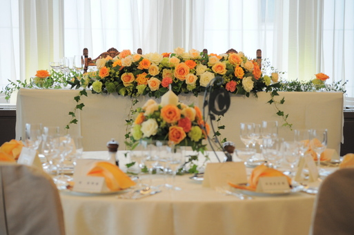 結婚式の会場装花はミルフルール・フラワーデザインへ