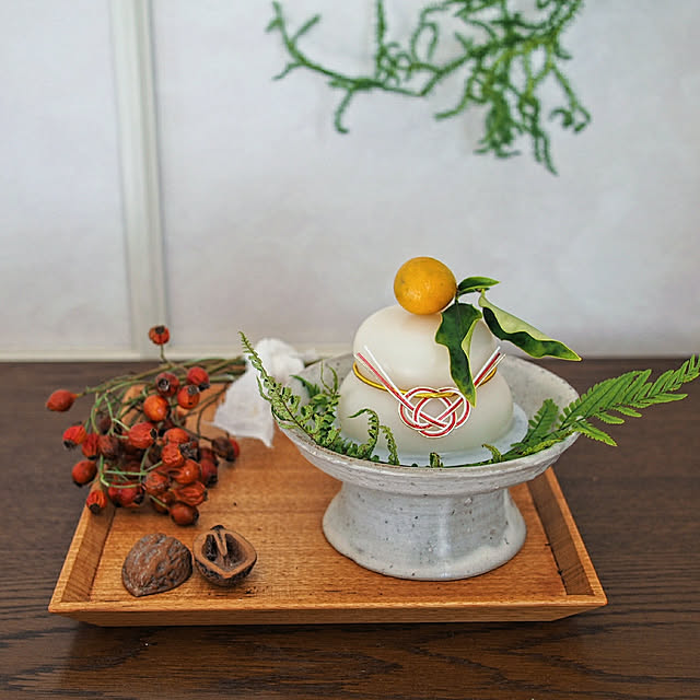 鏡餅の飾り方飾る位置はどこがいい？三段で飾るのは間違い？半紙の使い方も開運の神様