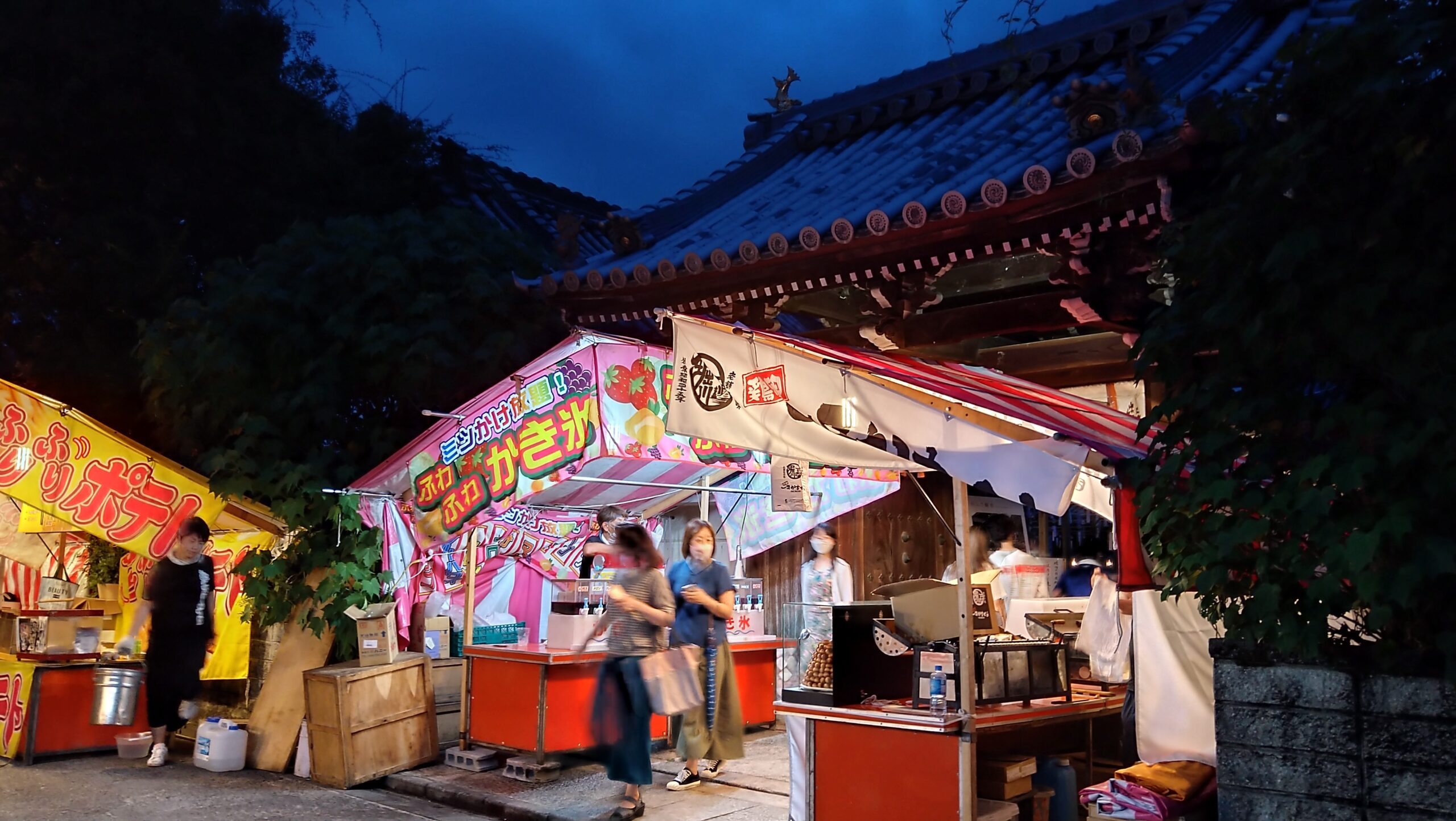 奈良 おふさ観音の風鈴まつり ライトアップに行きました～2022年7月18日～ - ナニワシヤウシヤ〜キタ・ミナミ