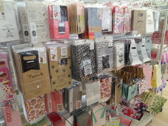 ダイソー DAISO×バレンタインラッピングおすすめアイテム購入レポ♫便利でプチプラかわいいよ！ ななせまる nanasehirasawa-エキスパート - Yahoo!ニュース