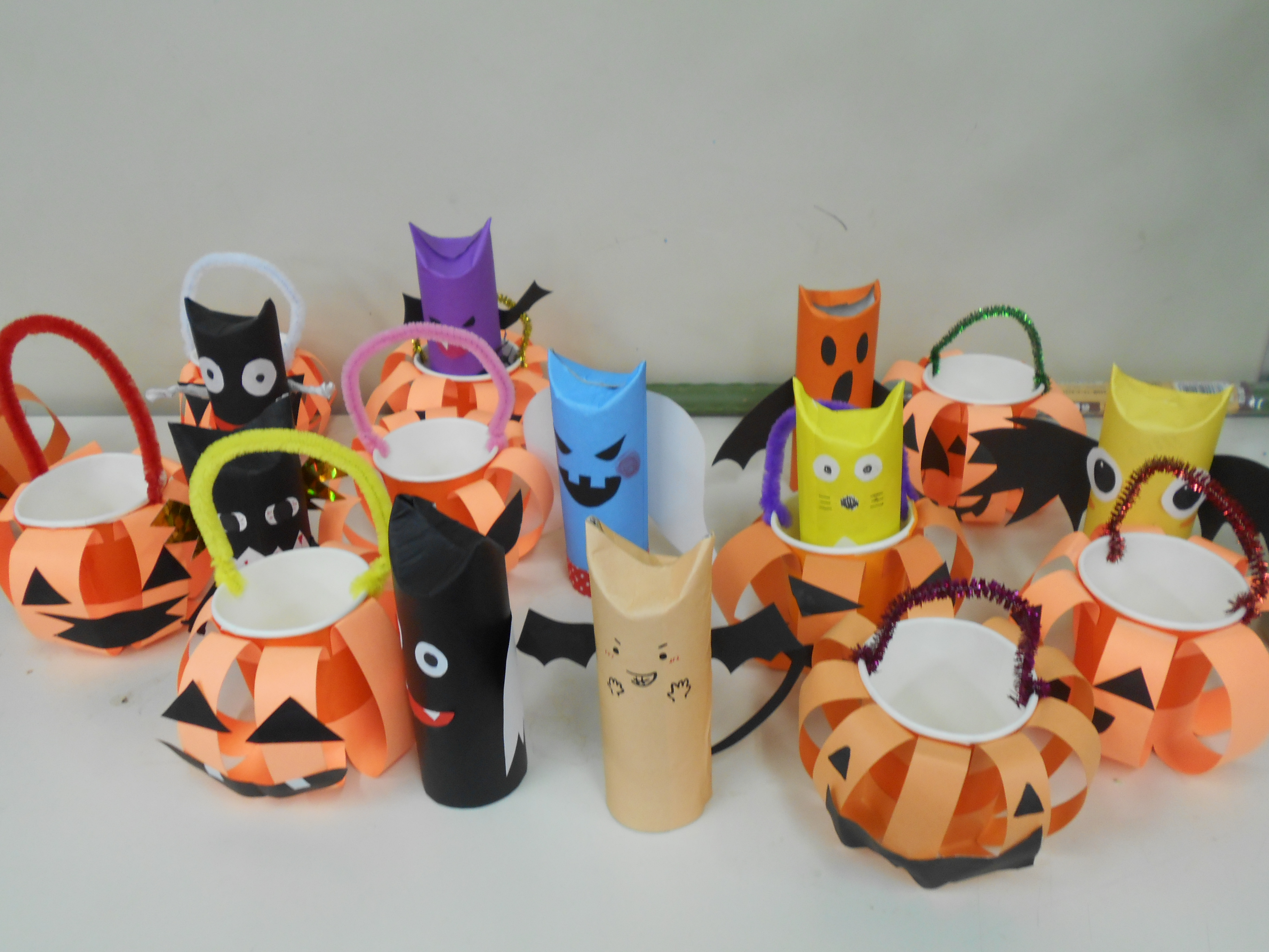 保育園でハロウィン行事！みんなで楽しめる年齢別製作物アイデア5選！保育士・幼稚園教諭・ベビーシッターの求人専門サービス「ずっと保育士」