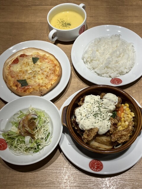 佐賀県の種類豊富なパフェ屋『うふふ』TikTok