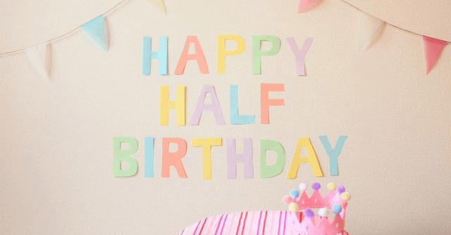 Happy Half Birthday スクリプトガーランド ハーフバースデイ ゴールド 筆記体バナー ハーフバースデー バナー 誕生日 飾りバースデー 飾り付け バースデイ装飾 レターバナー 6か月 ガーランド カリグラフィ MIC プチプラ あす楽 リトルレモネード