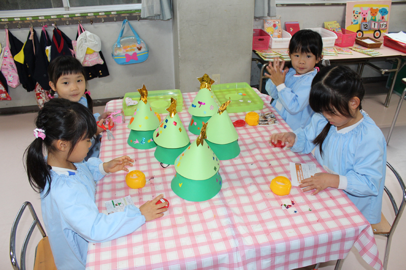 クリスマス工作 ツリーぼうし - YouTube