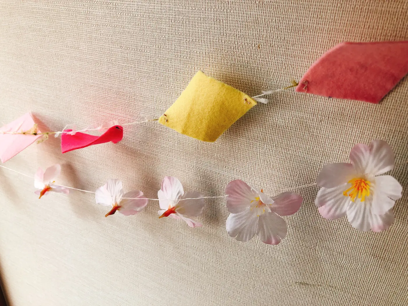 かわいい！」って言われちゃう♪ひな祭りに作りたい100均素材の手作りガーランド - トクバイニュース