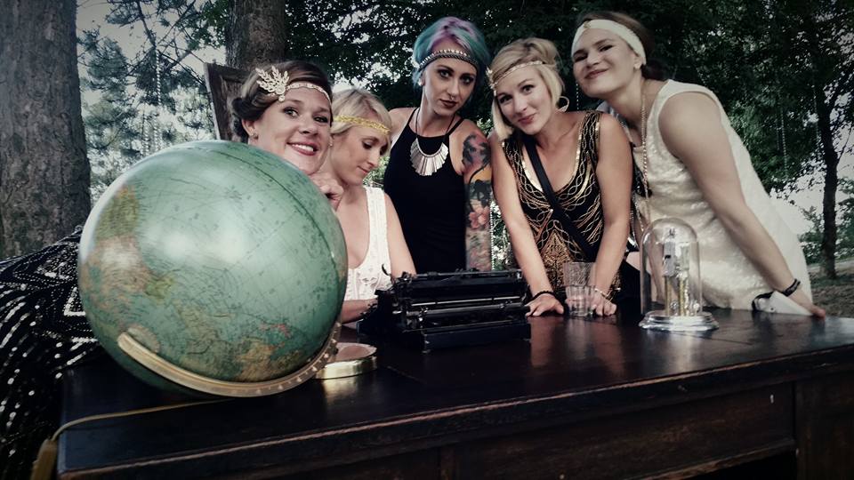 独身最後を祝う女子会！海外みたいなバチェロレッテパーティーをしよう♡Wedding Tipsウェディングのプロが届ける結婚式のアドバイス