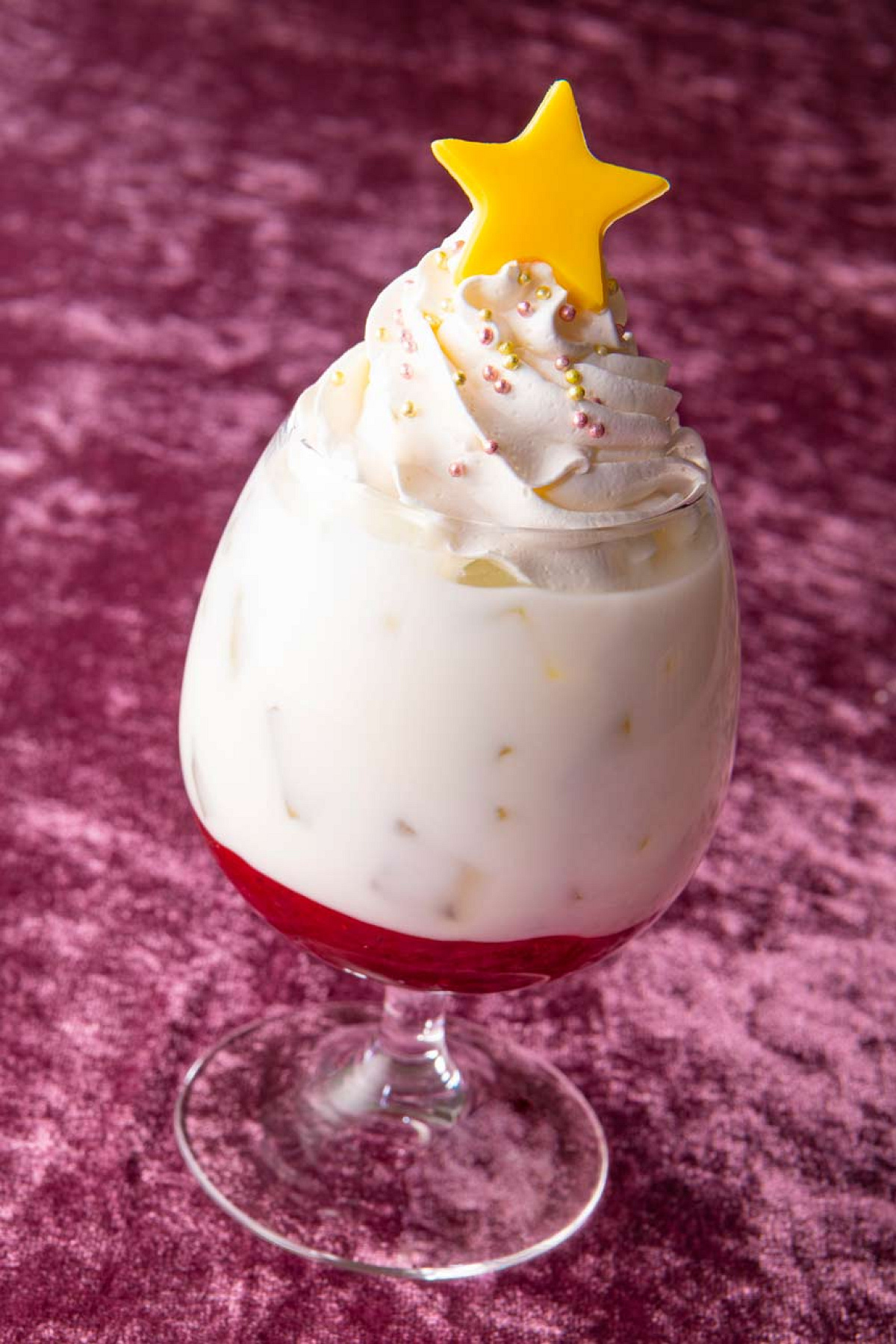 かわいいリルリンリンデザイン！東京ディズニーリゾート“ディズニー・クリスマス2024”スーベニアドリンクボトル