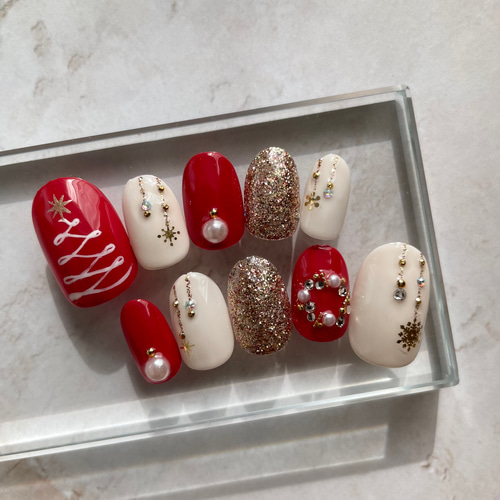 クリスマスネイルはチップがおすすめ◎専門店の最旬デザインを一挙公開♪