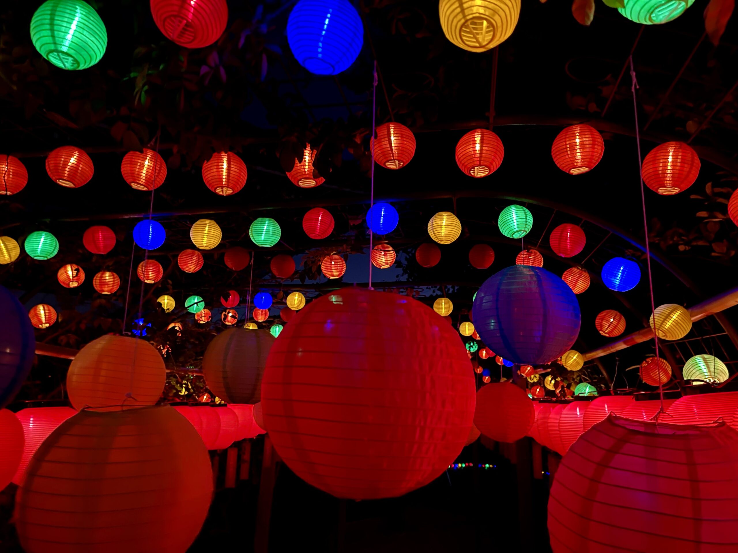 2025 おふさ観音風鈴まつり完全ガイド│2500個の涼音、幻想的なライトアップ、アクセス、駐車場、周辺観光までご紹介neoNARA奈良 観光サイト