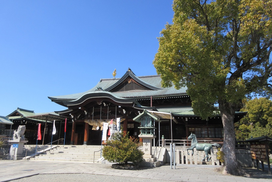 出雲大社大阪分祠 堺市東区 でお宮参りの出張撮影カメラマンの撮影例と価格で比較！11,000円 税込