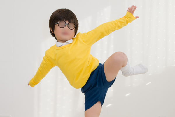 手作り♡ハロウィンでの子供の衣装調整さん