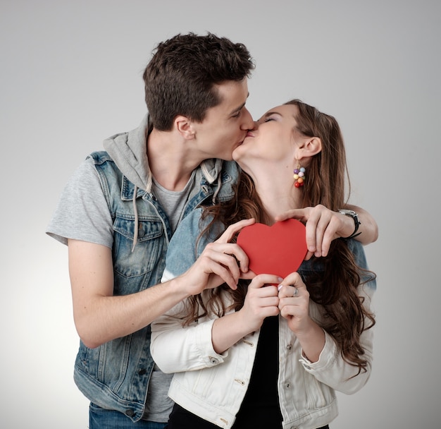 1日1室1週間限定！カップルで、友人同士で、大切な方との特別ステイ！平成最後のバレンタイン デーはかわいく装飾されたデコレーションルームで特別なひとときを『バレンタイン de デコレーションプラン』株式会社ツカダ・グローバルホールディングのプレスリリース