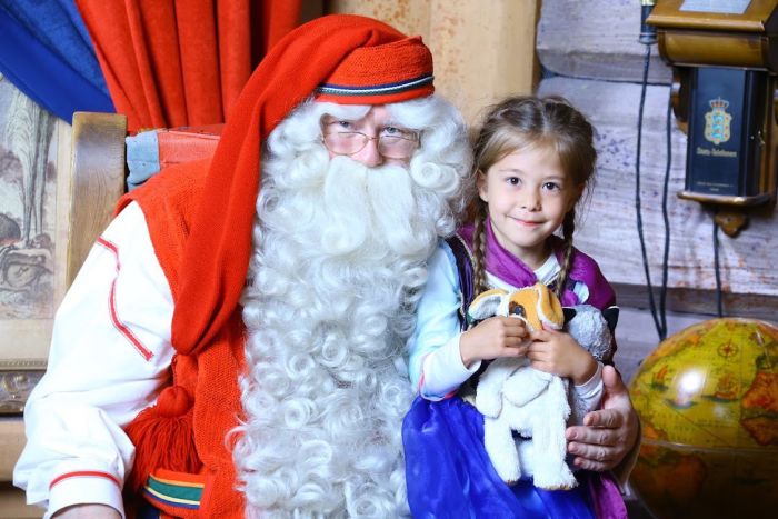 ASCII.jp：今年の「Google サンタを追いかけよう」はAndroid Wearにも対応