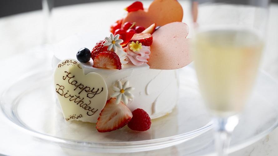 ６ヶ月のハーフバースデーケーキ『Le ・Fromage』 ル・フロマージュ チーズケーキほぼ専門店