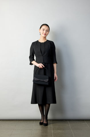 新盆 初盆 に適した喪服とは？招く側・招かれる側それぞれで解説 – MONOIR モノワール